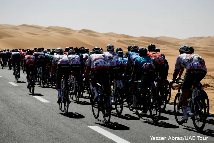 The familiar pictures from the UAE Tour