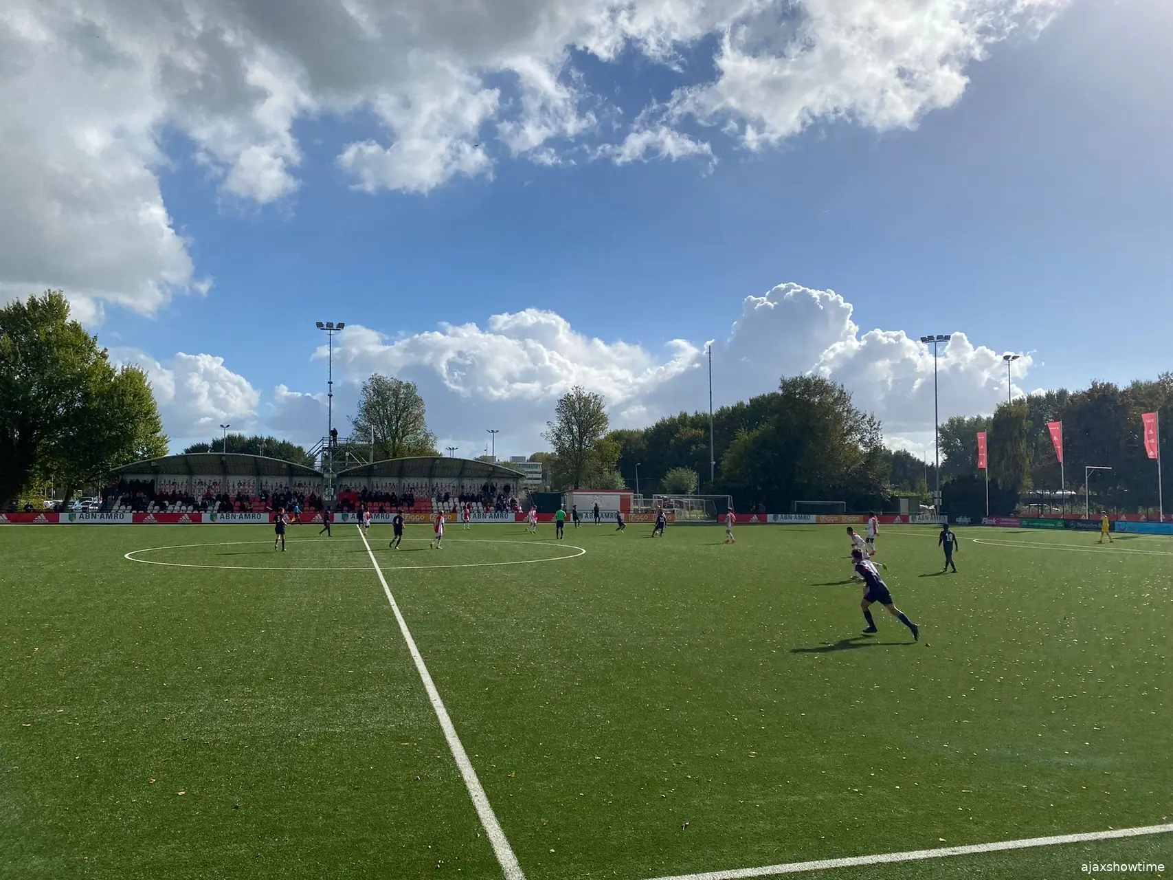 de toekomst ajaxo16 psv016