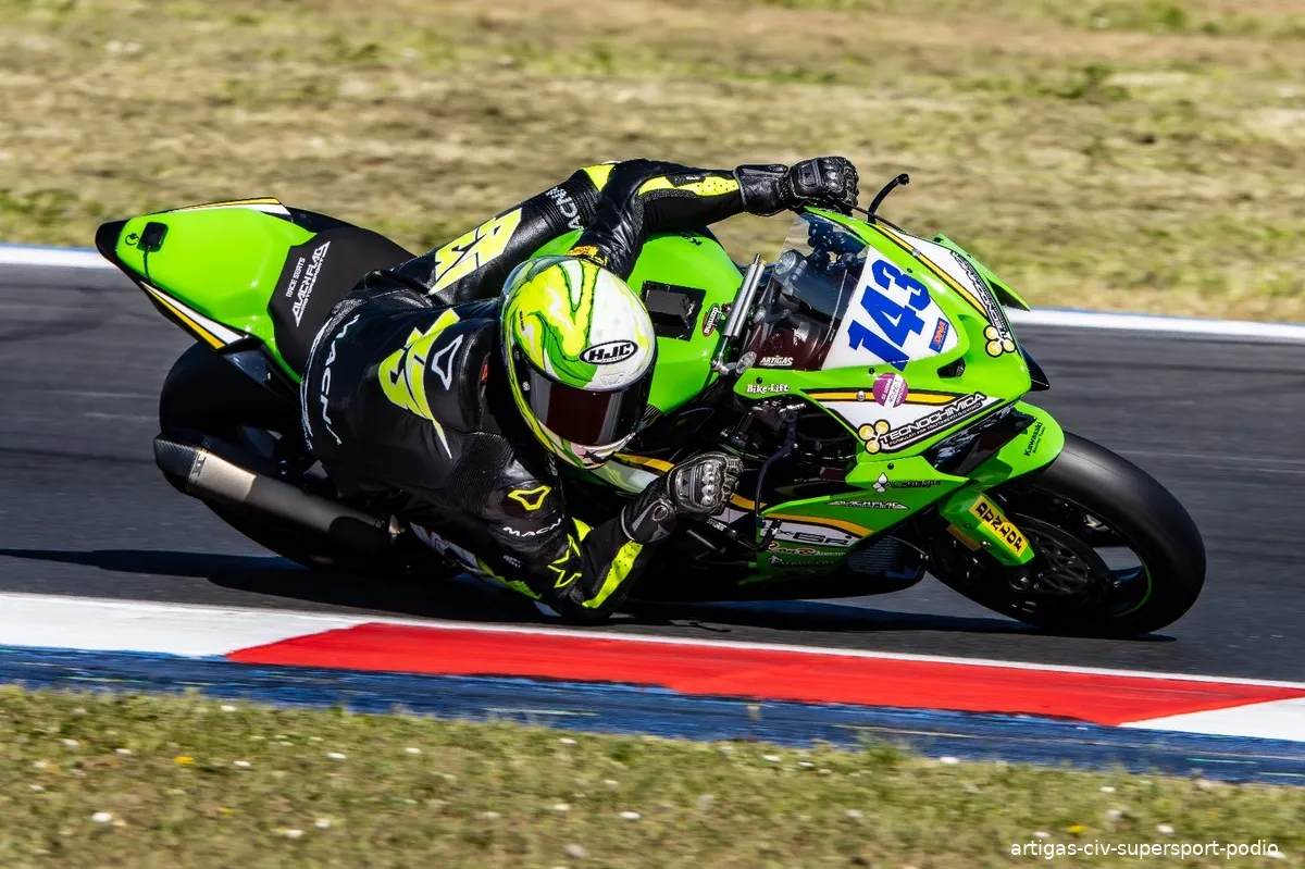 artigas civ supersport podio