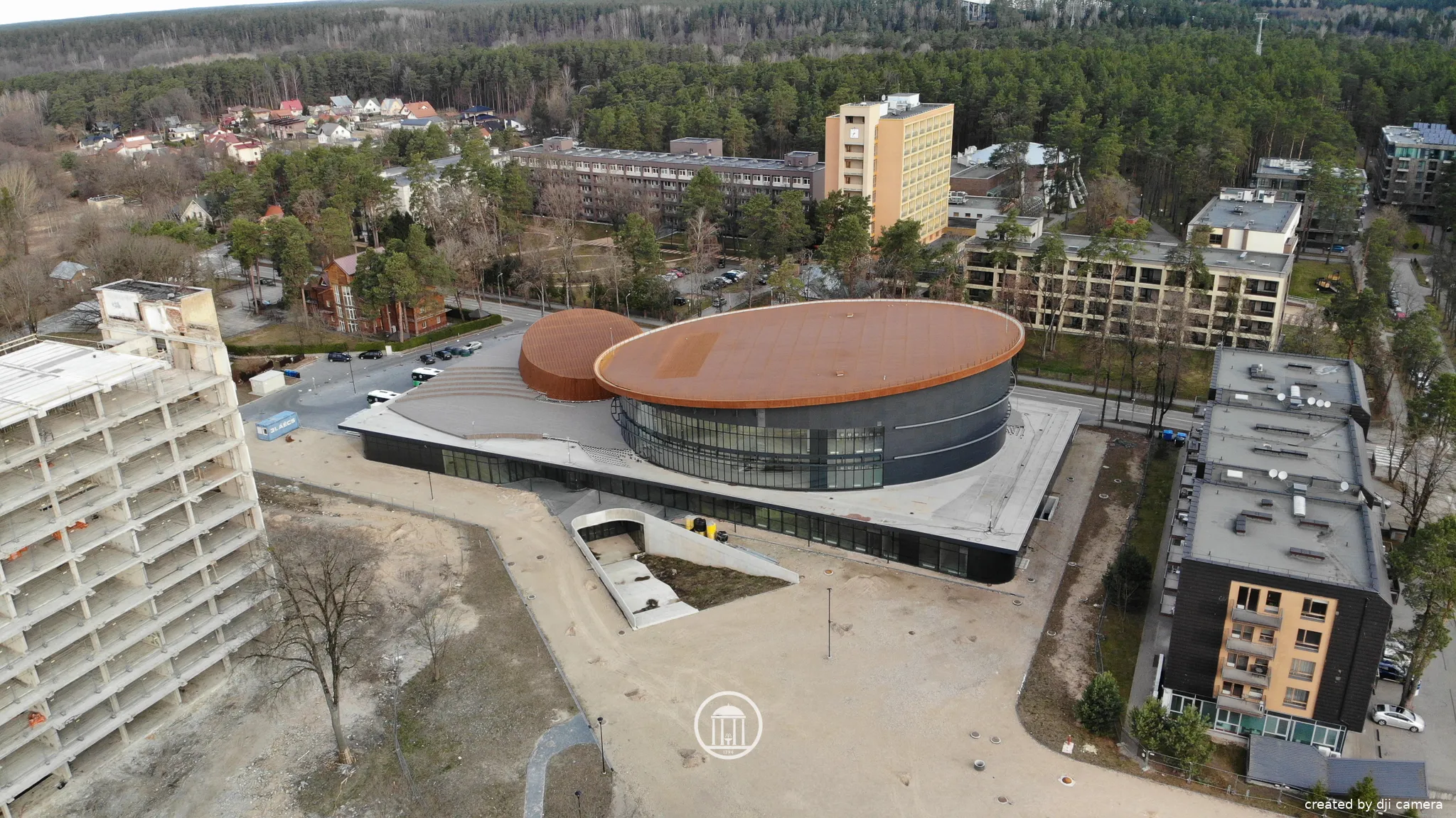 422061284 889803243154085 5169769352089434962 n