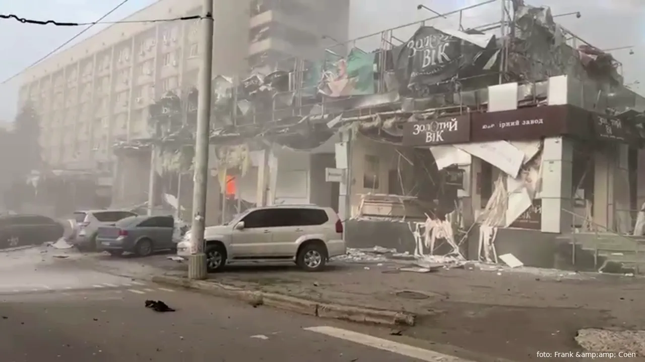 Het restaurant in Kramatorsk dat vlak na hun bezoek werd gebombardeerd