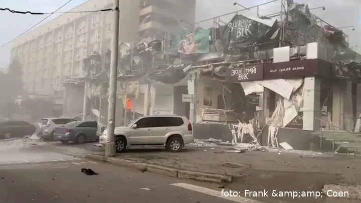 Het restaurant in Kramatorsk dat vlak na hun bezoek werd gebombardeerd