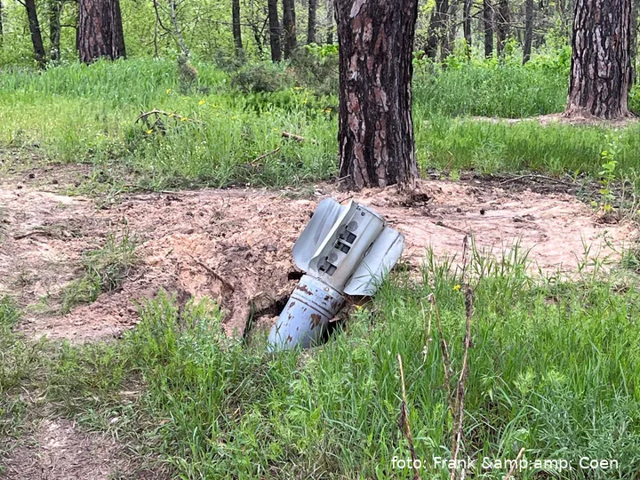 Een ingeslagen raket