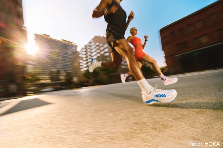 HOKA_S26_D_SkywardX2_DTL_002