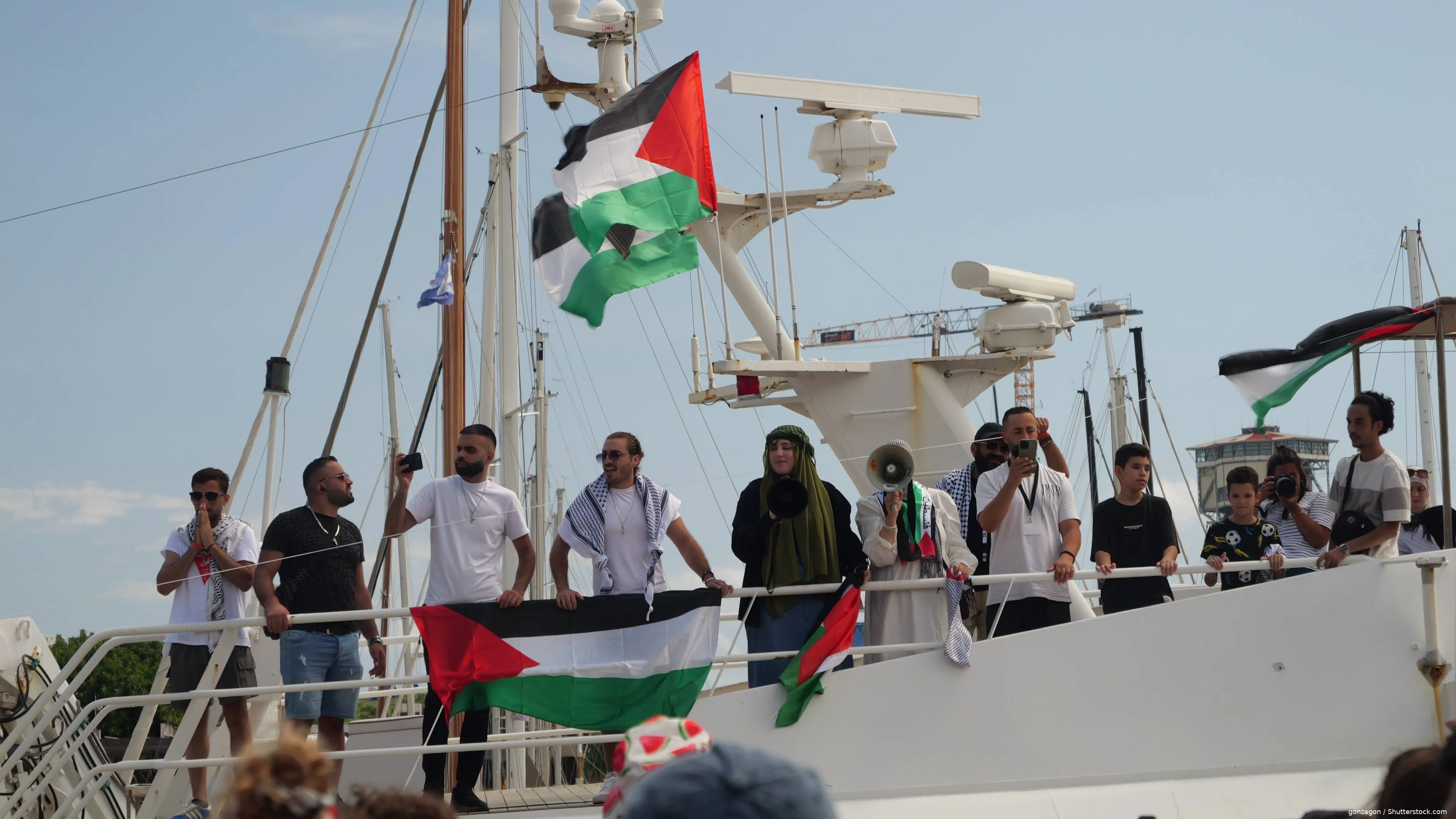 shutterstock_2672435795