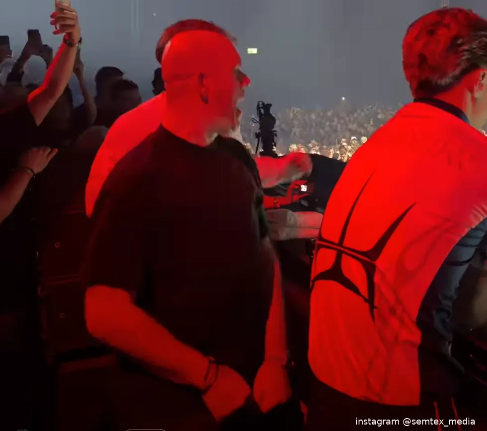 Michael van Gerwen enjoying time away from darts