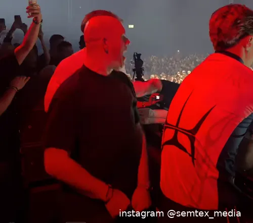 Lässt es vor dem Start in die neue Saison noch mal ordentlich krachen: Michael van Gerwen