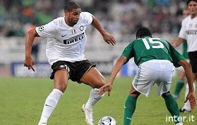 adriano merci mourinho 7093