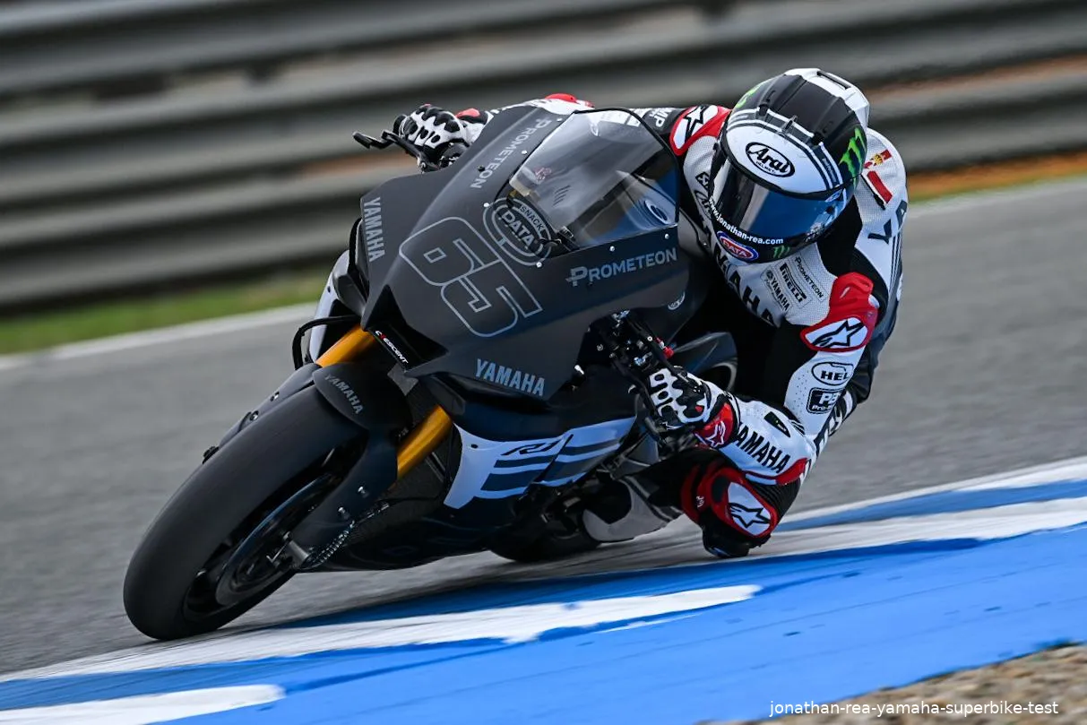 jonathan rea yamaha superbike test