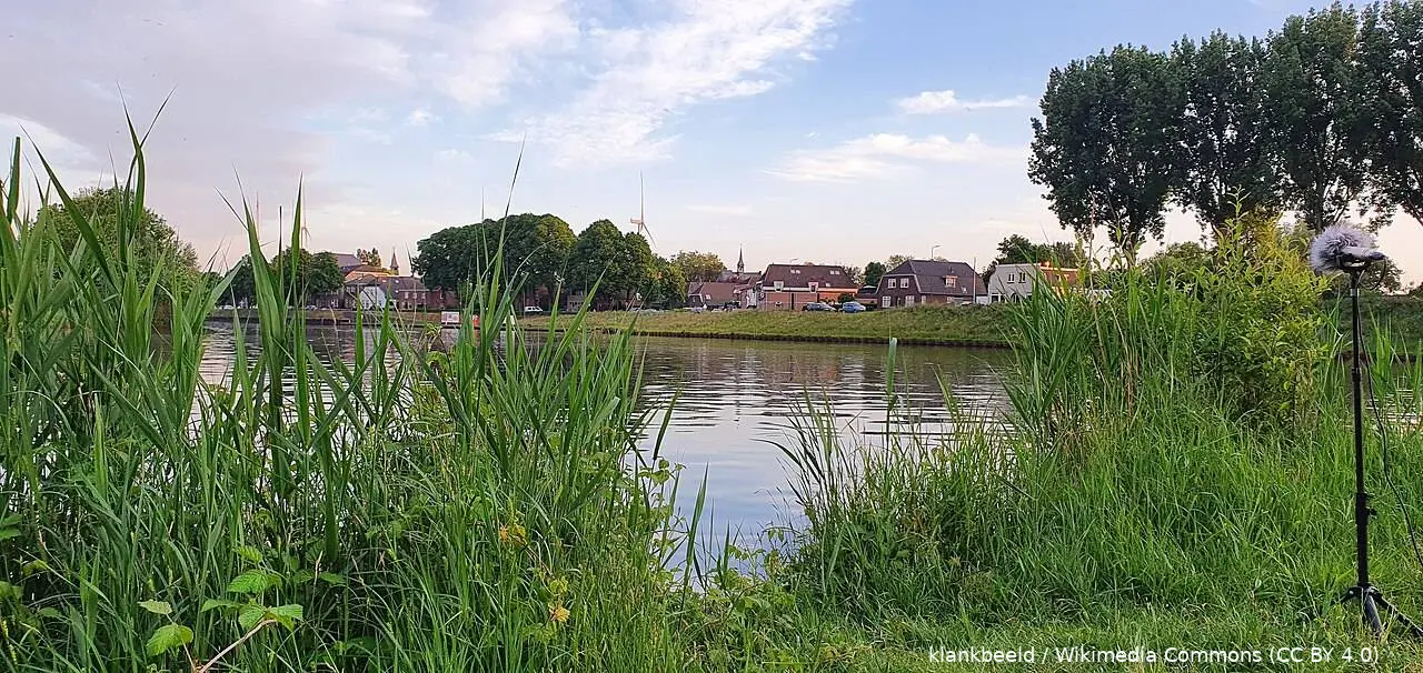 1280px-Dorp_Engelen