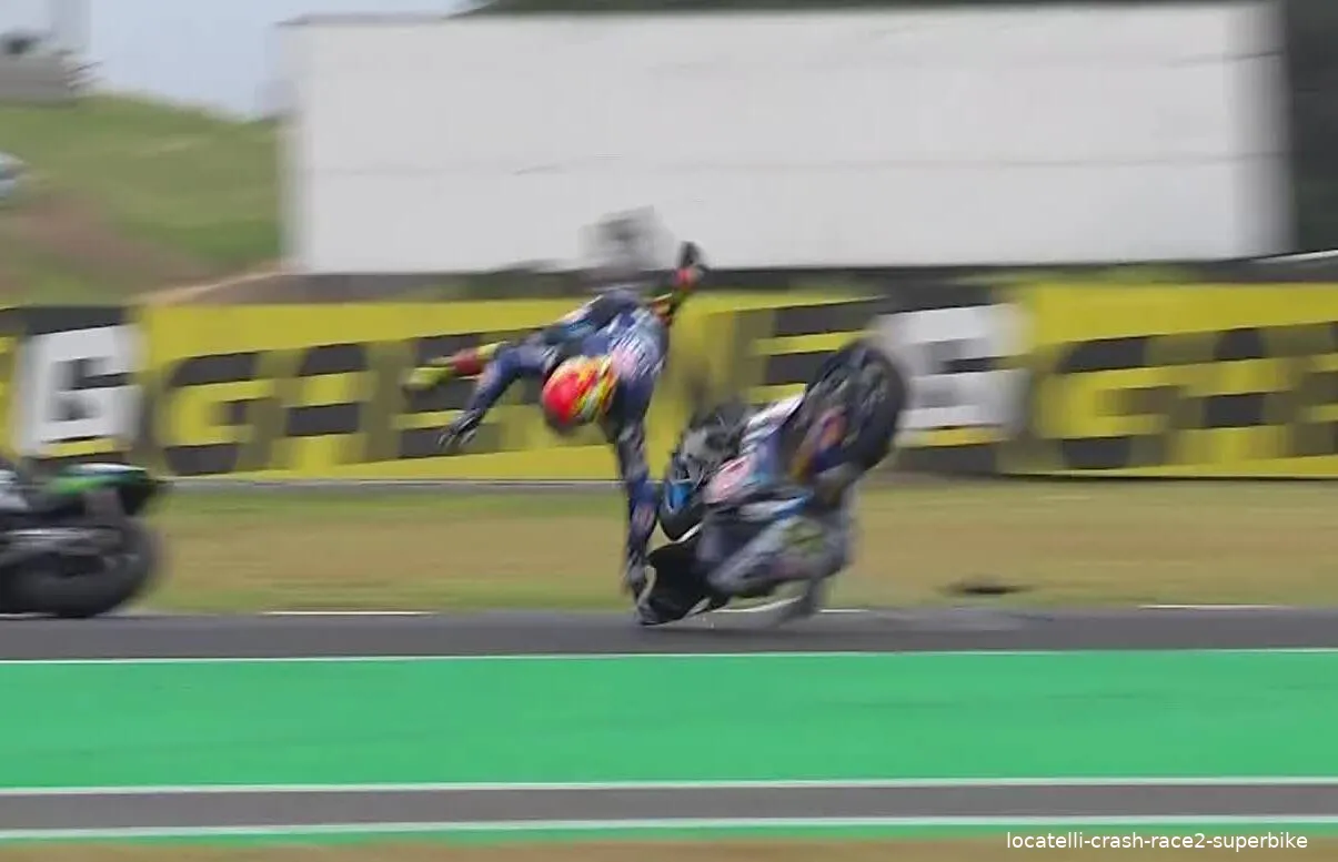 locatelli crash race2 superbike