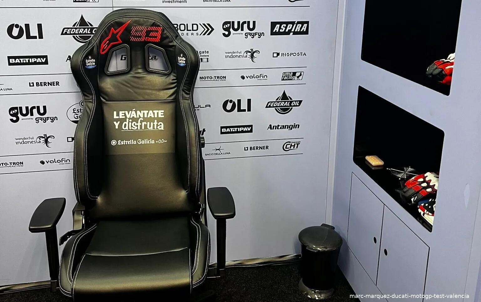 marc marquez ducati motogp test valencia 1