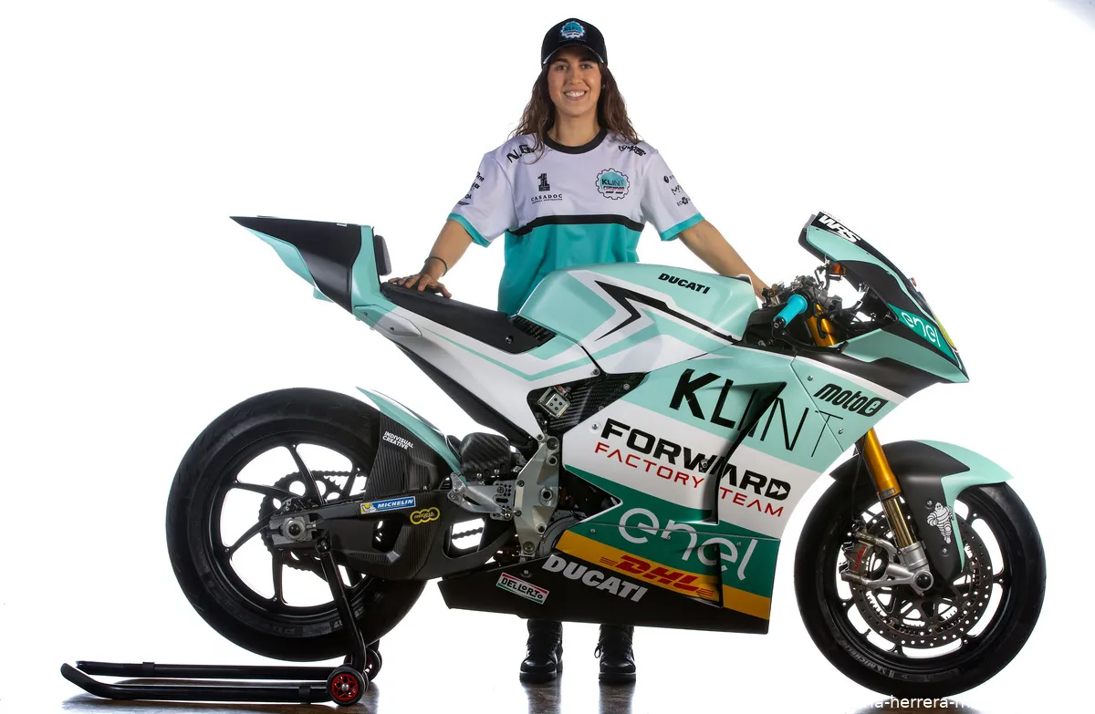 maria herrera motoe forward