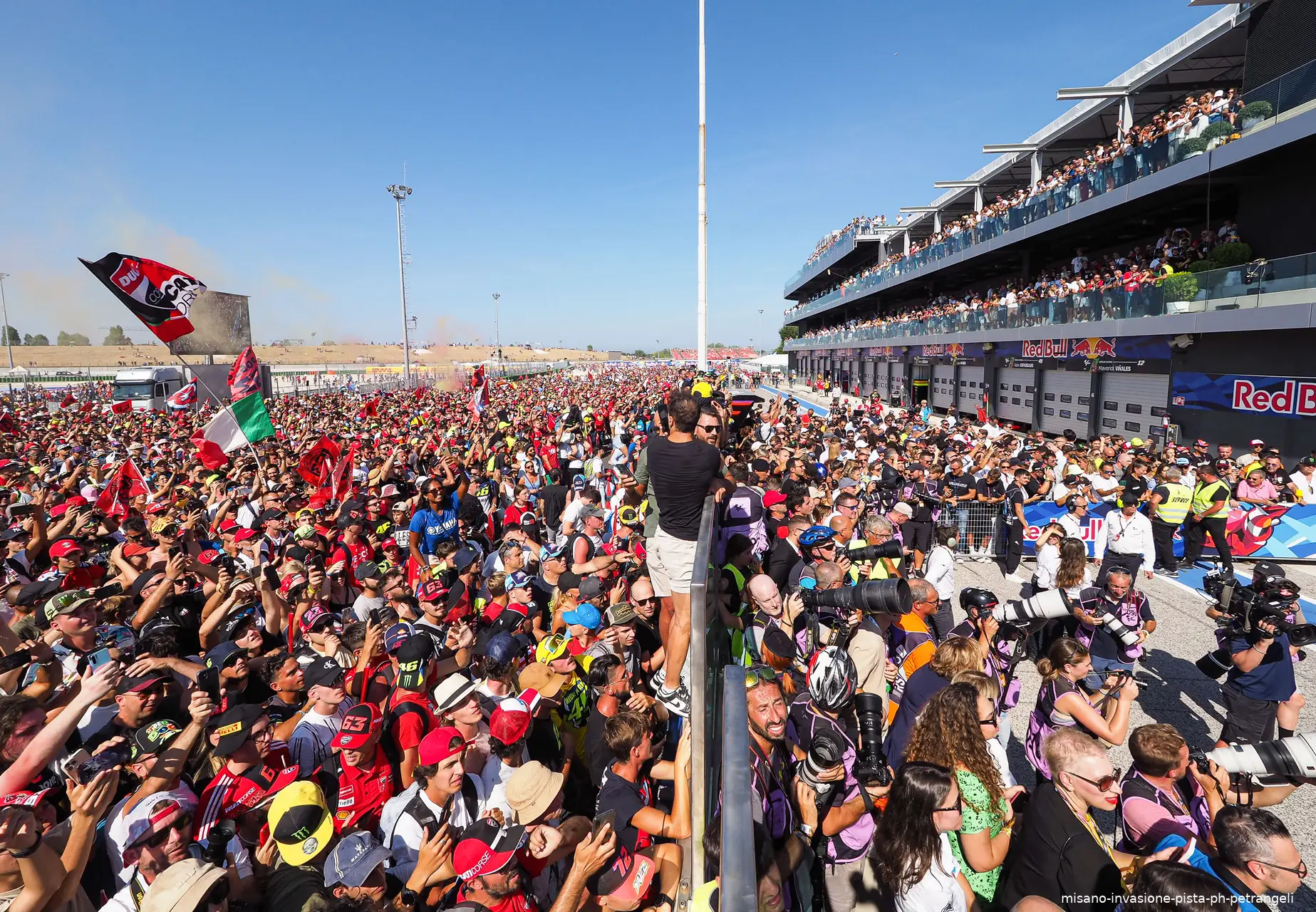 misano invasione pista ph petrangeli
