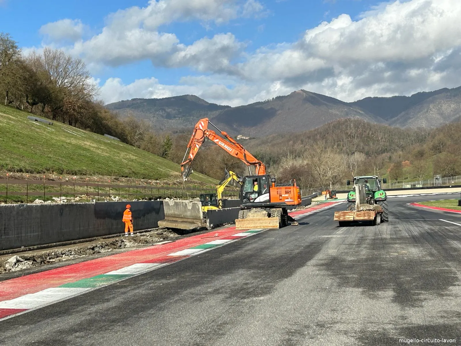 mugello circuito lavori