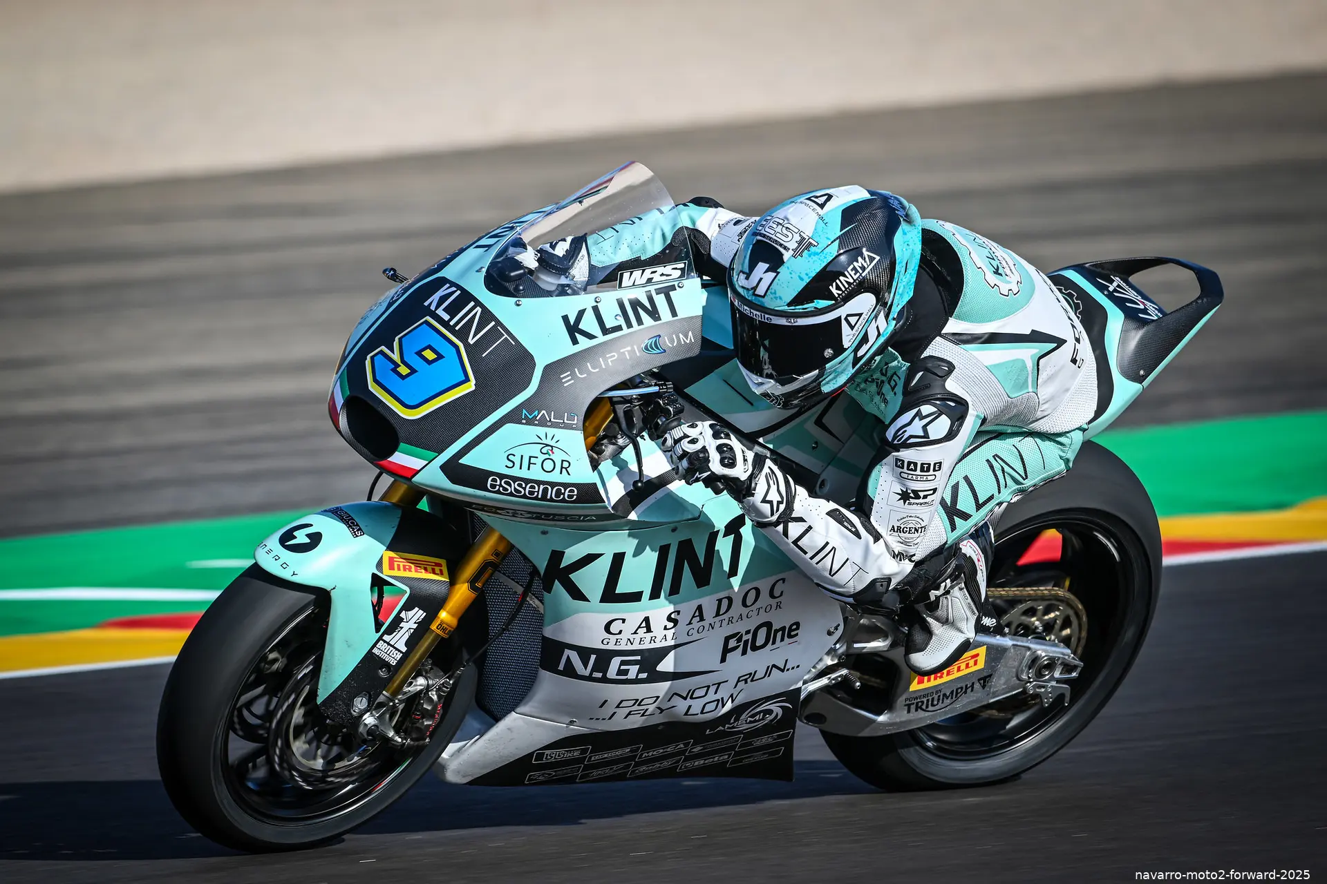 navarro moto2 forward 2025