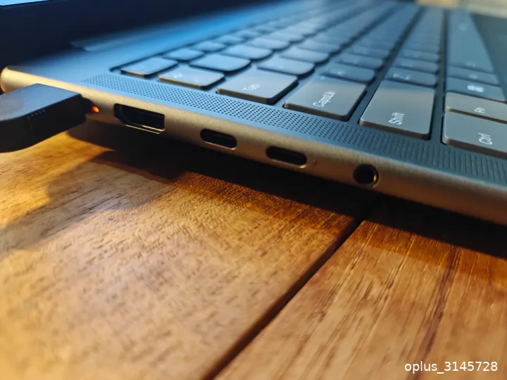 lenovo opladen