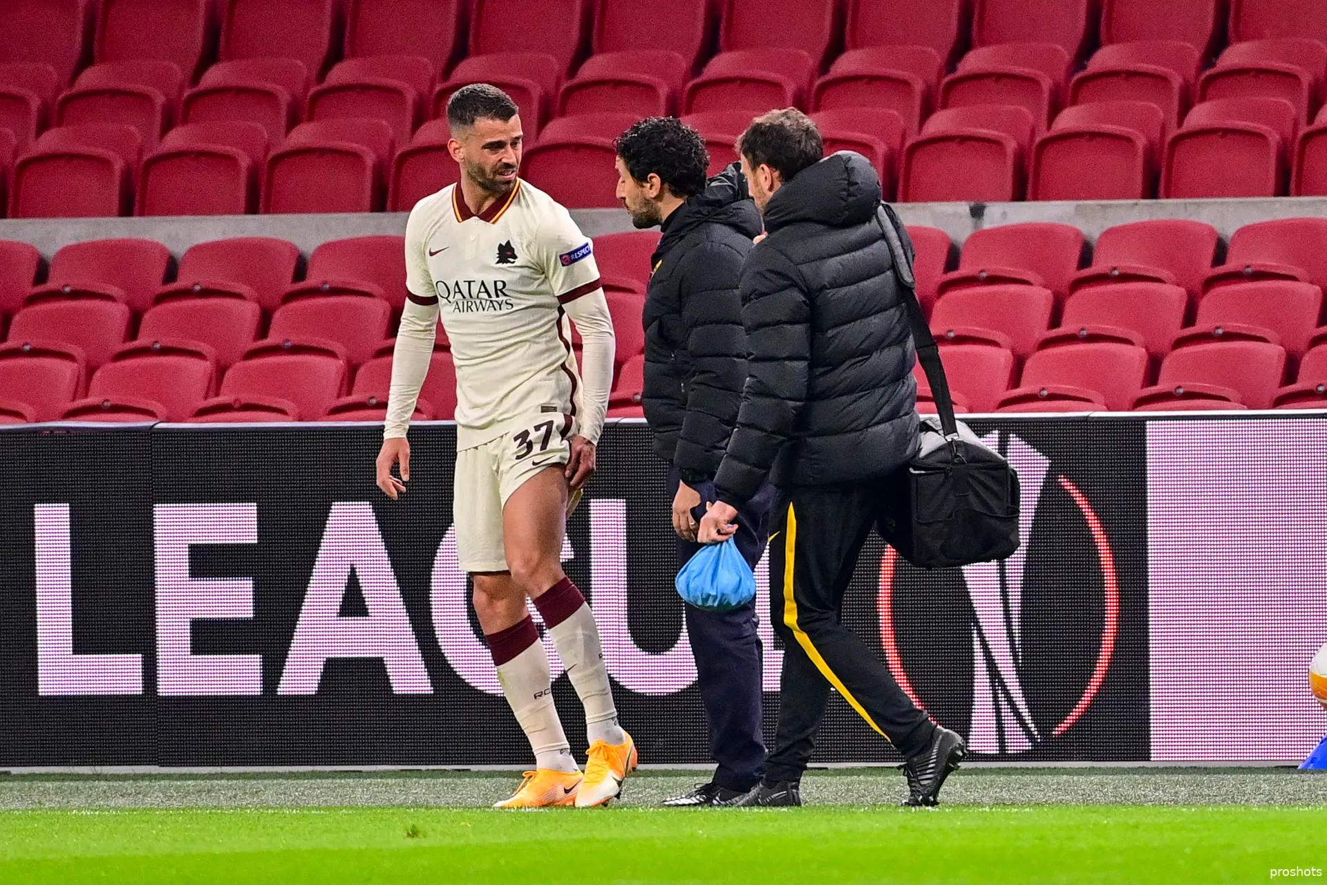 leonardo spinazzola as roma ajax europa league