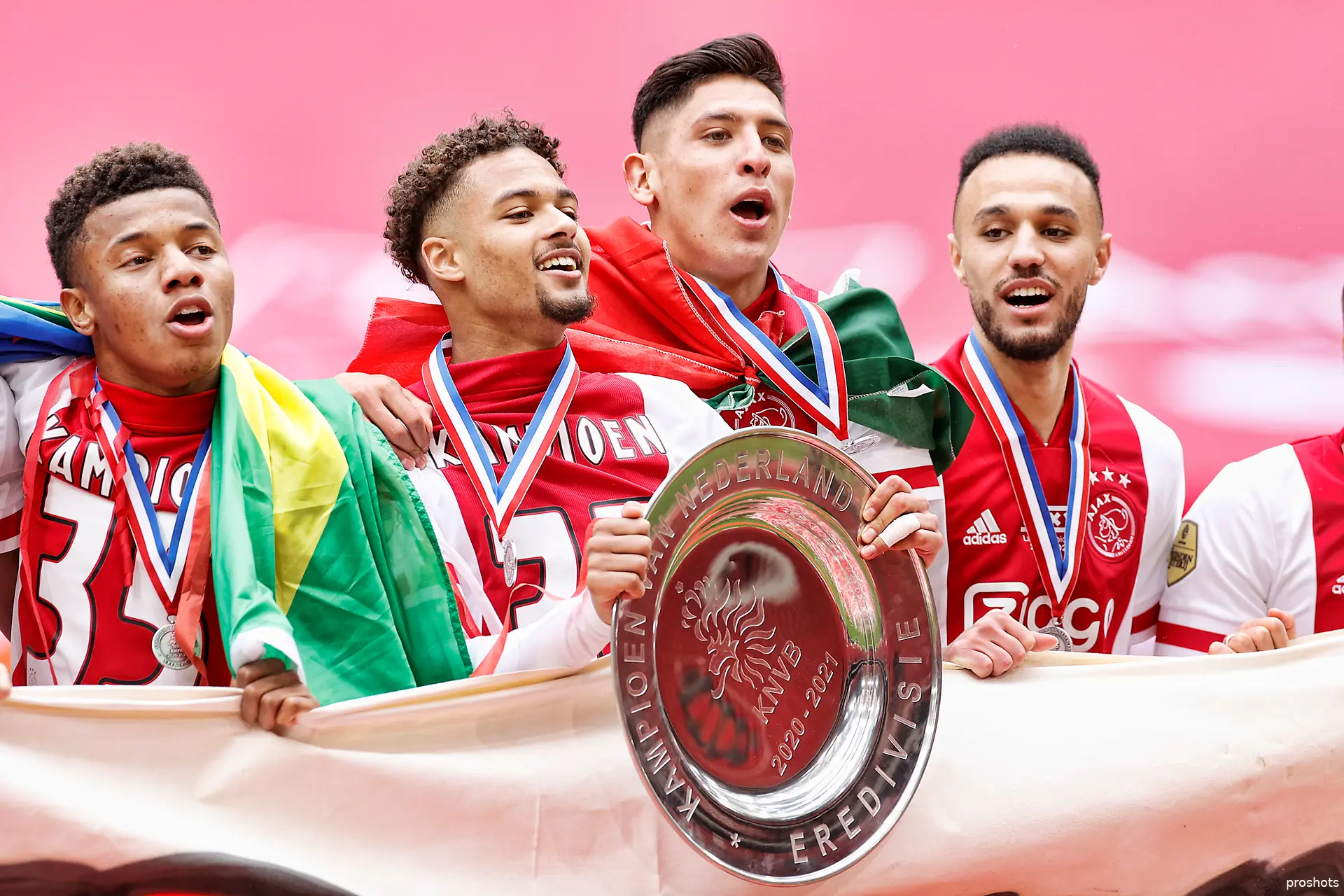 ajax kampioen kampioensschaal schaal