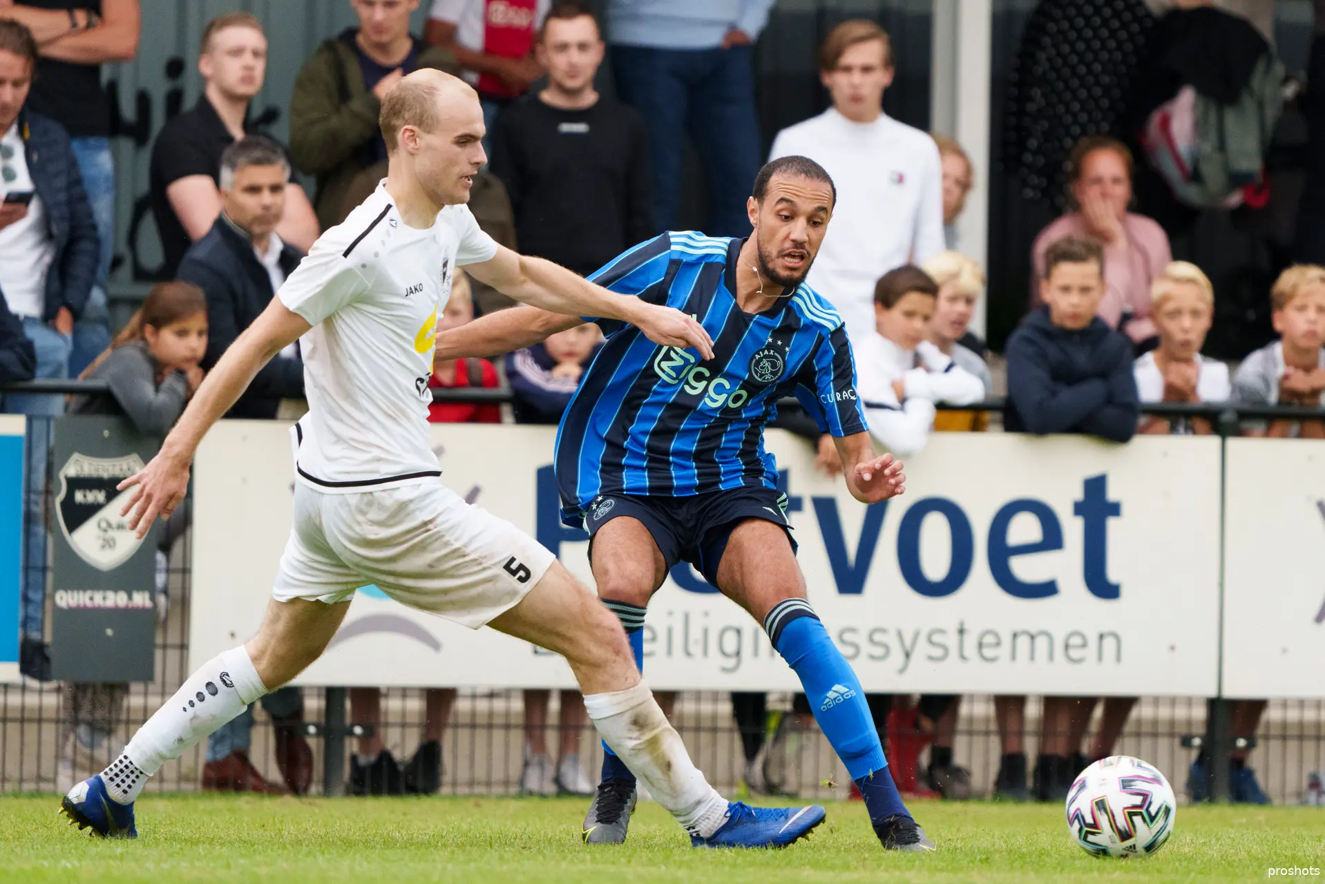 Noussair Mazraoui