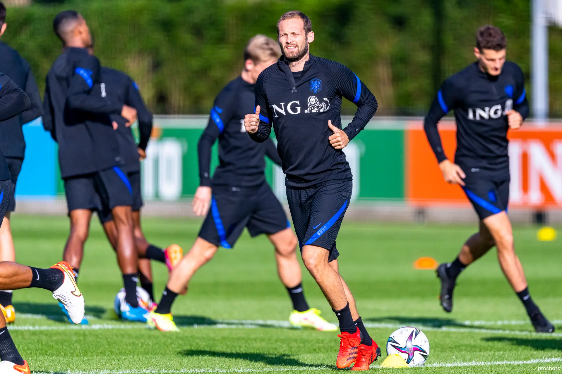 daley blind oranje