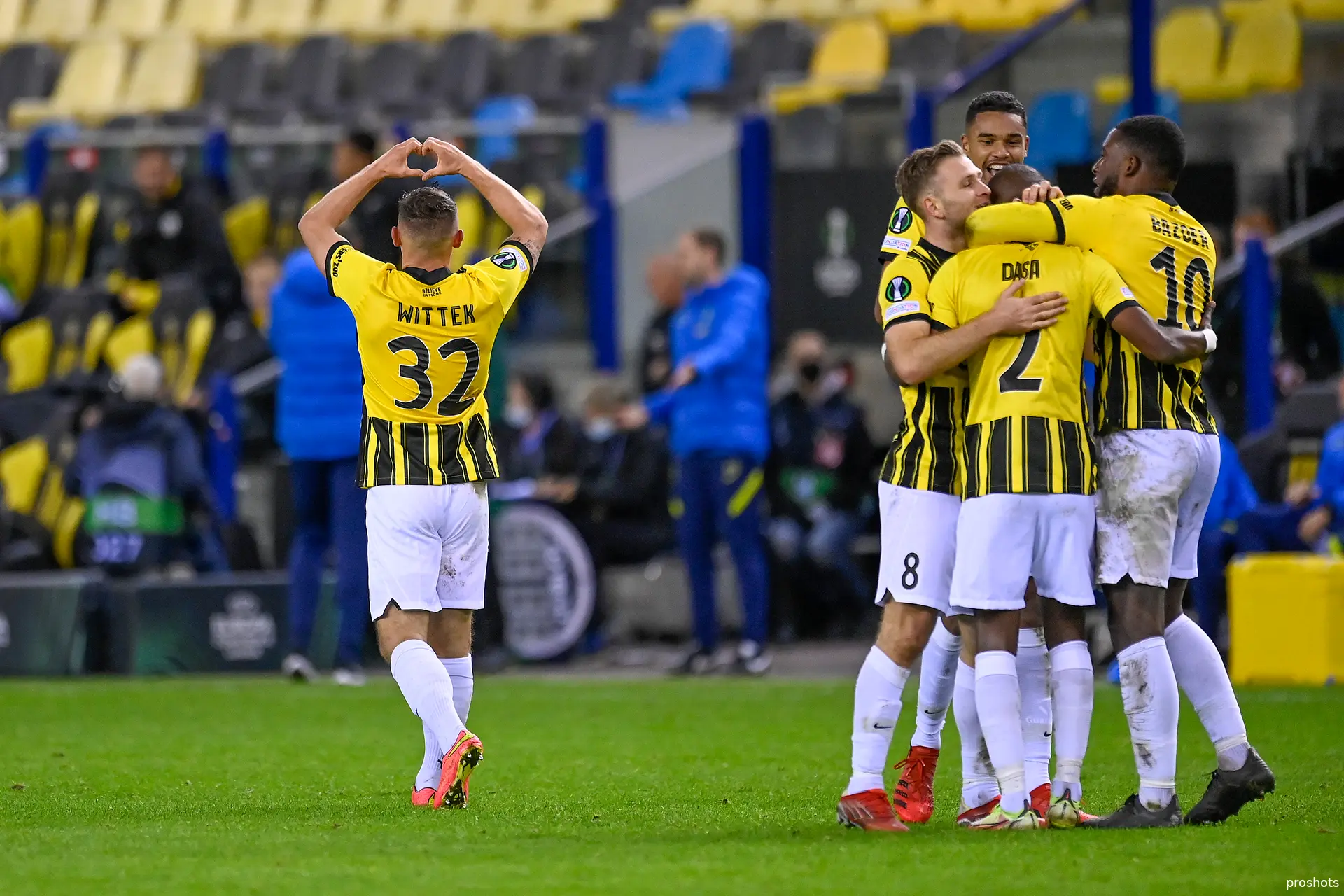 Maximilian Wittek Vitesse