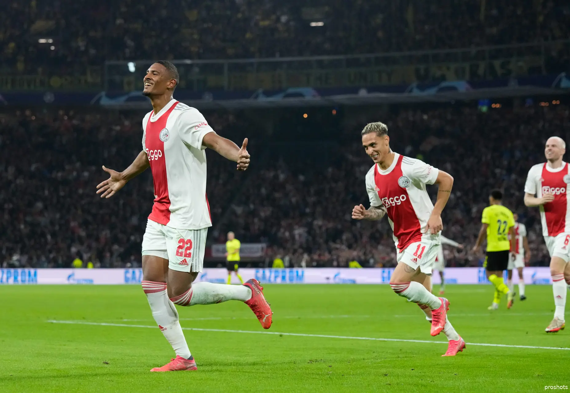 Sébastien Haller Ajax Borussia Dortmund