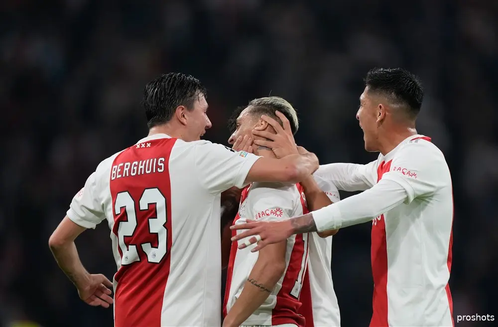 steven berghuis antony edson alvarez ajax dortmund