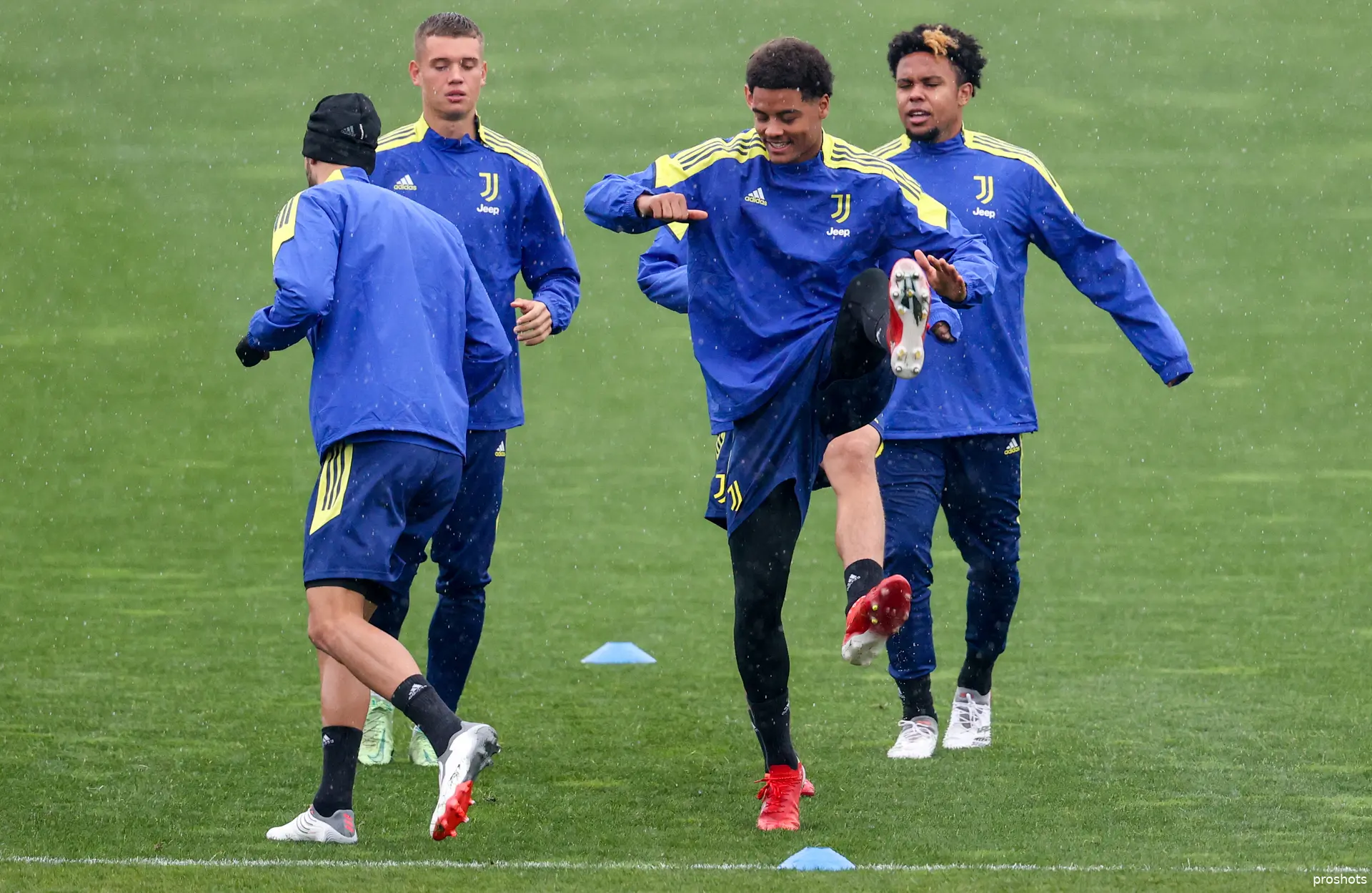 Koni de Winter Juventus