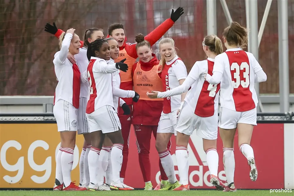 romee leuchter ajax vrouwen