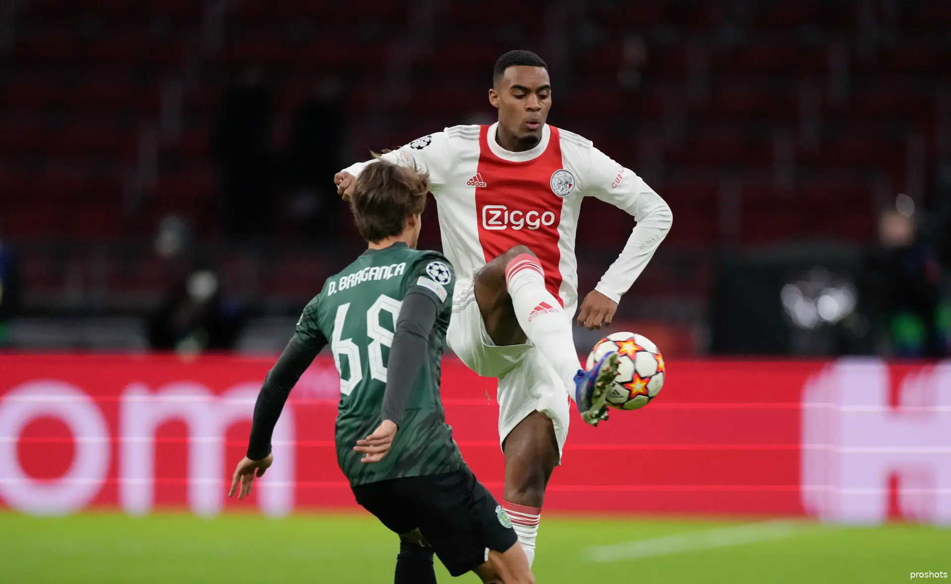 Ryan Gravenberch Ajax Sporting Portugal