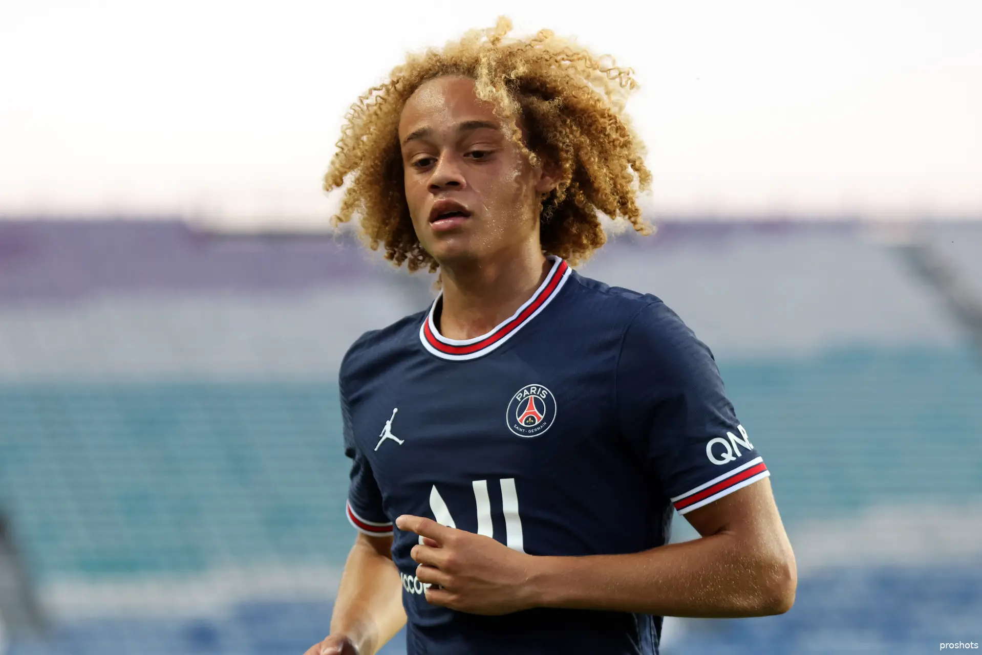 xavi simons paris saint germain