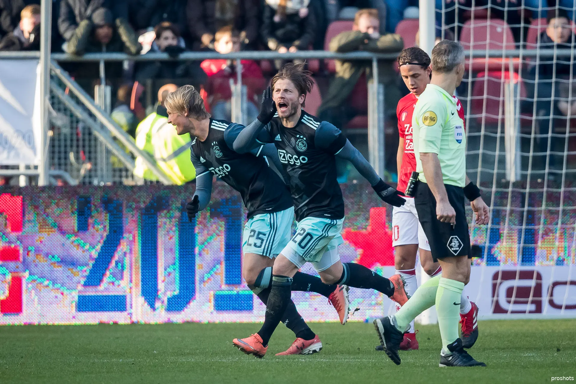 Lasse Schöne FC Utrecht Ajax 2017