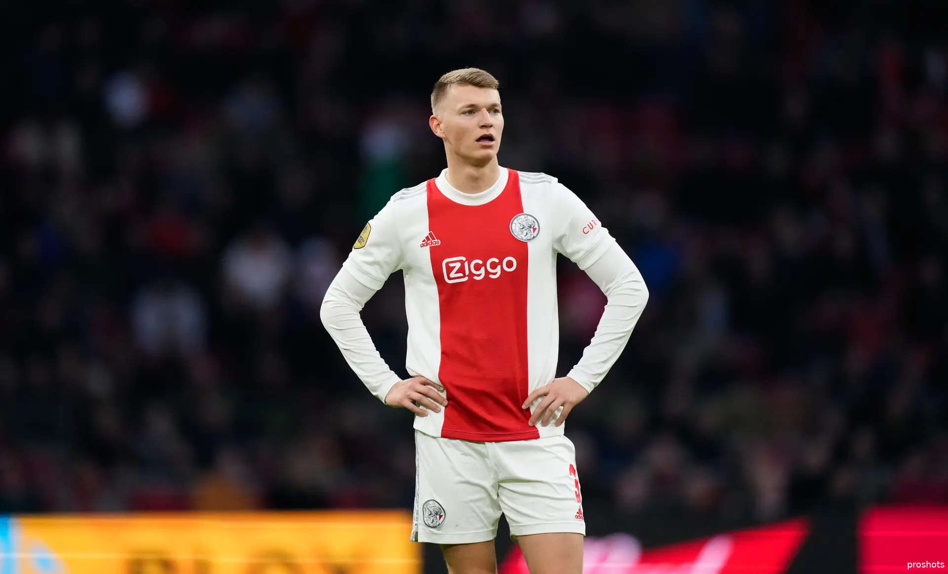 ajax rkc waalwijk 2022 perr schuurs