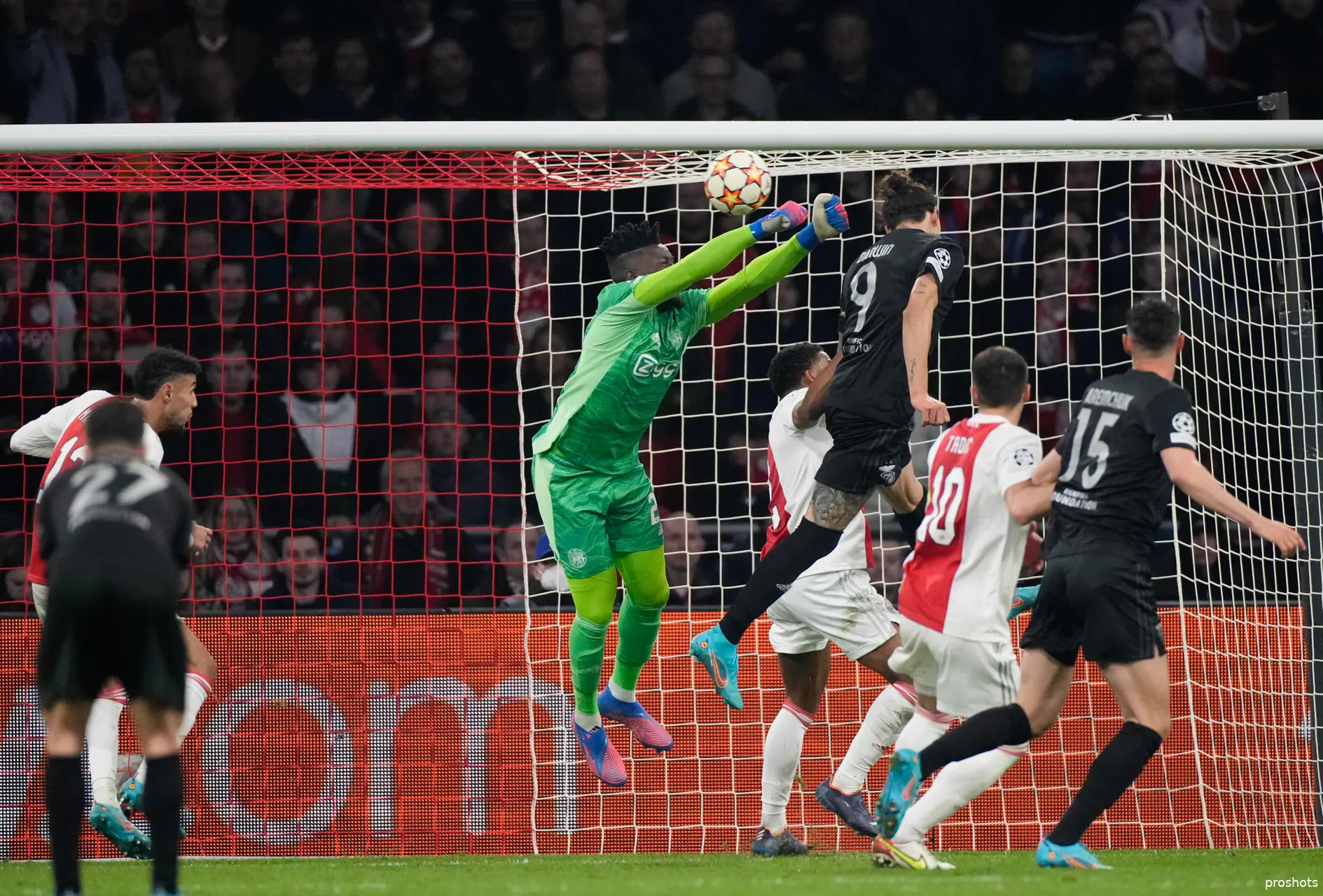 onana ajax benfica