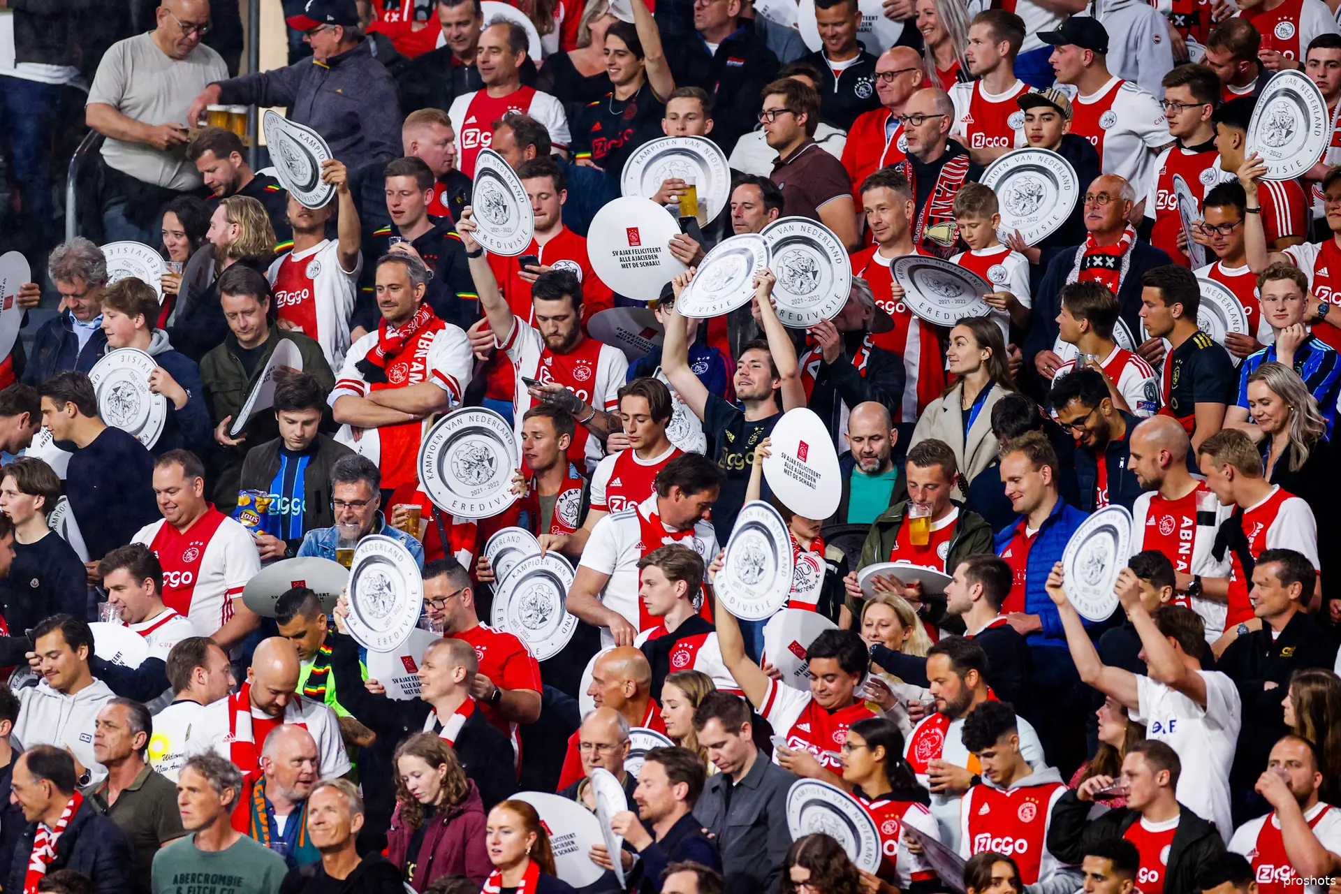 ajax heerenveen johan cruijf arena fans