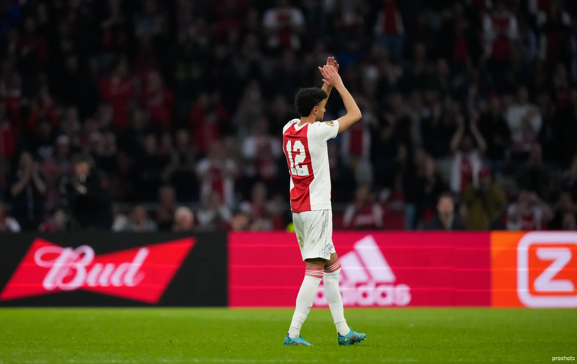 Noussair Mazraoui