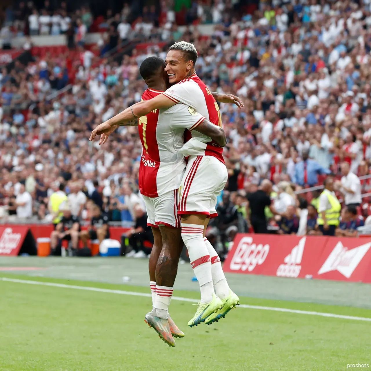 Antony en Bergwijn vs Groningen