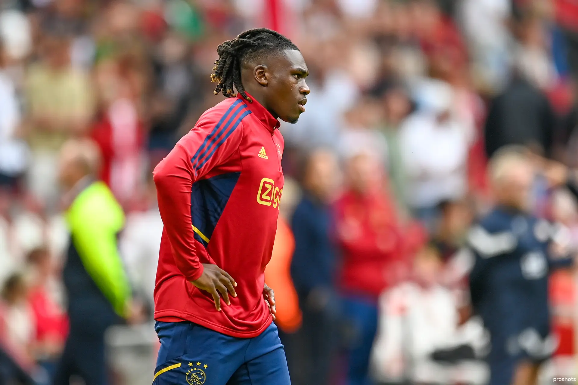 calvin bassey ajax psv johan cruijff schaal