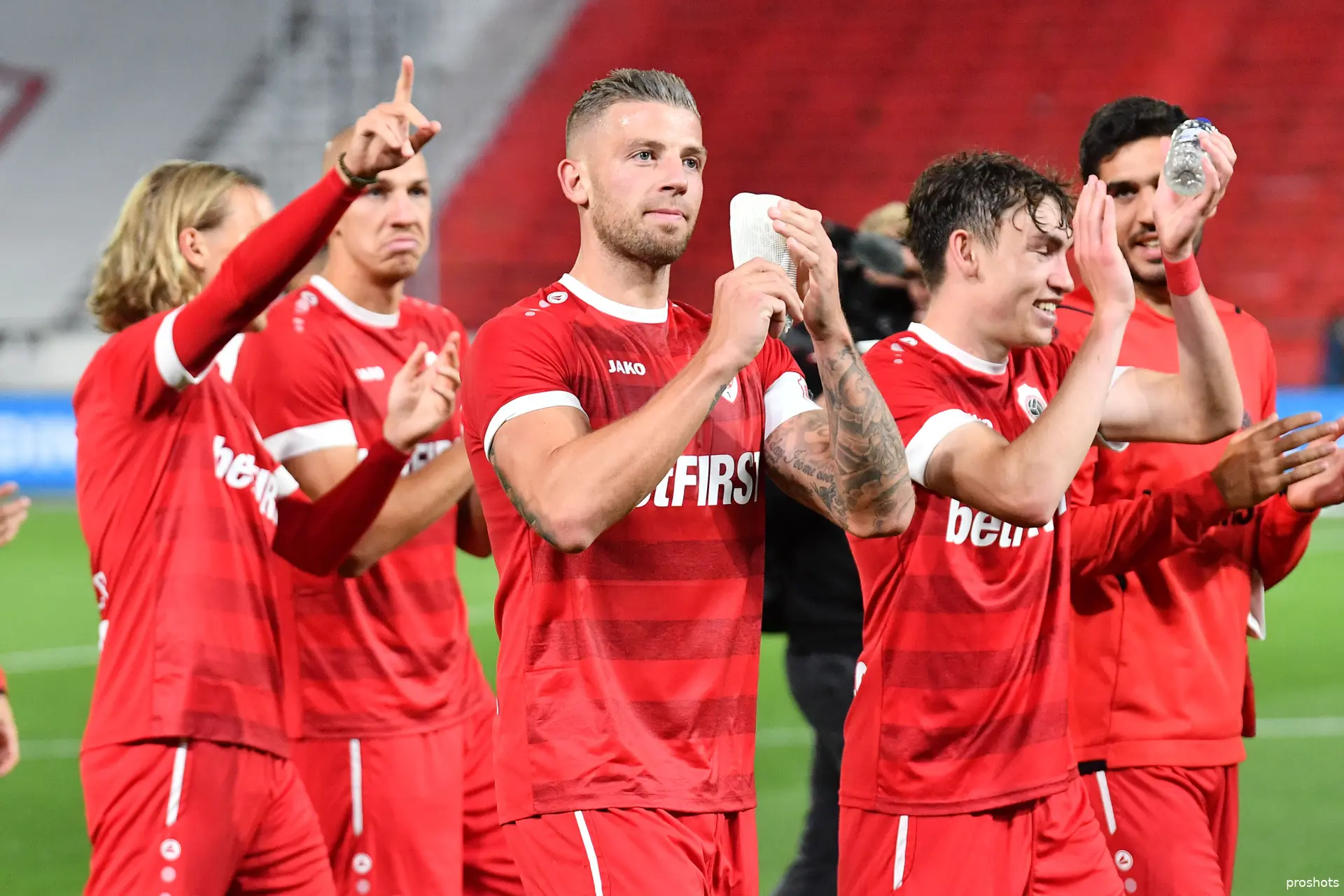toby alderweireld royal antwerp