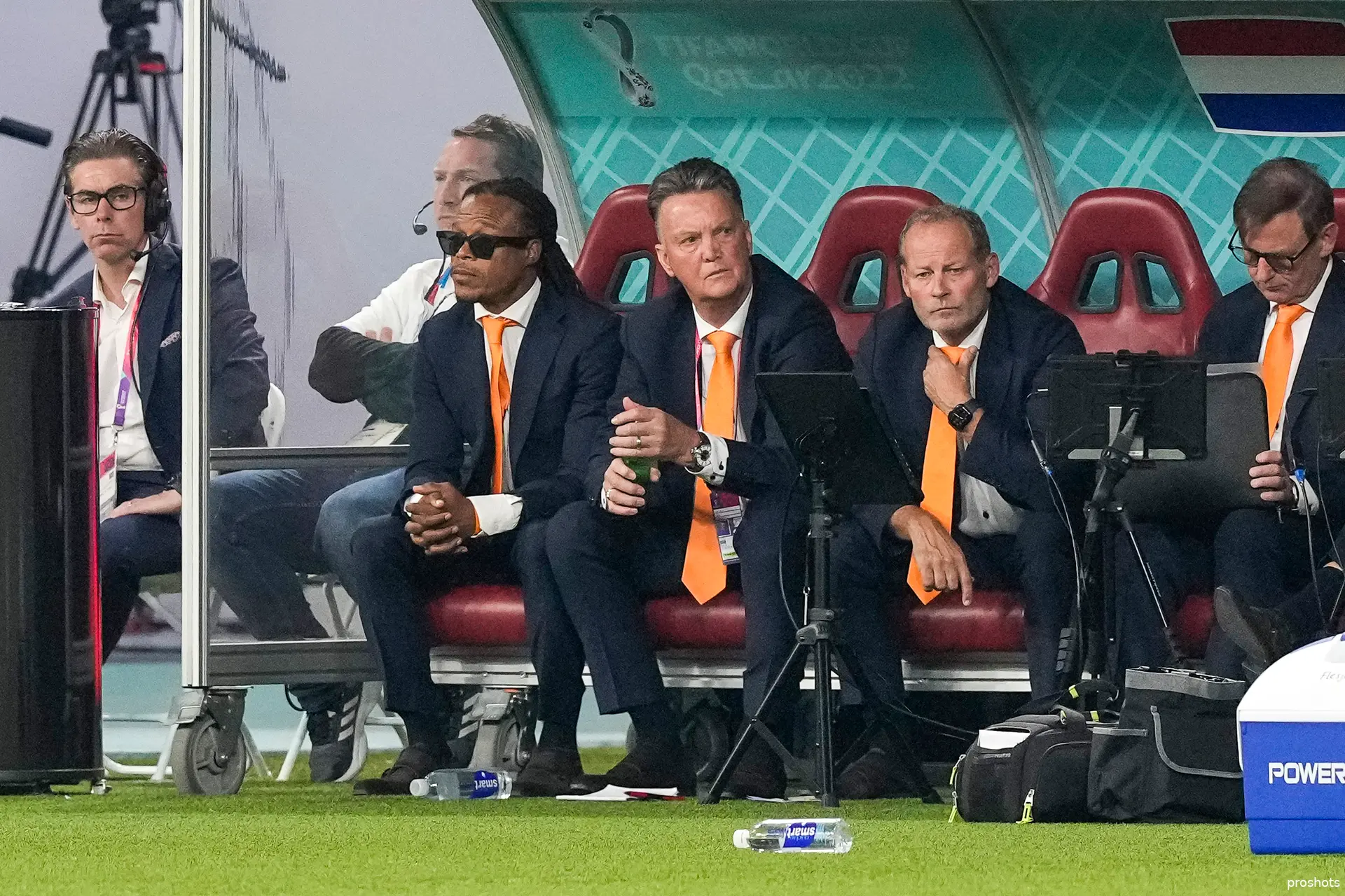 louis van gaal edgar davids danny blind wk 2022