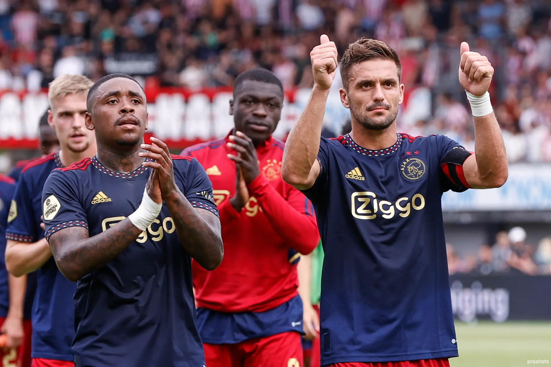 steven bergwijn dusan tadic ajax