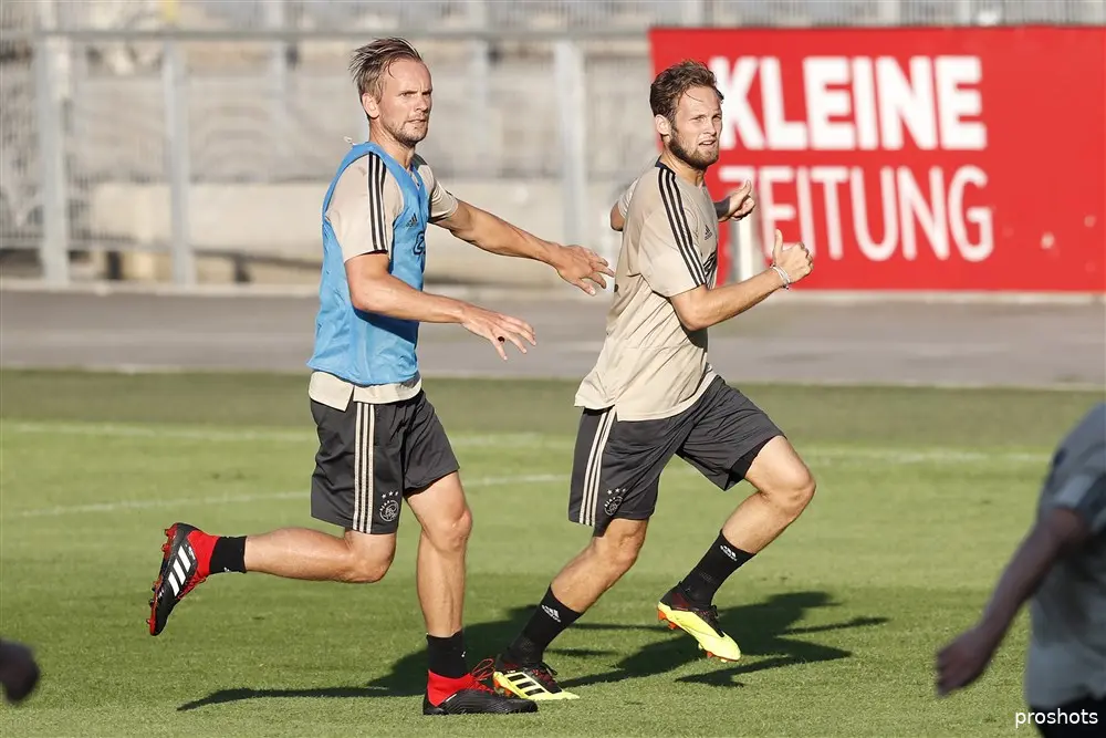 siem de jong daley blind ajax