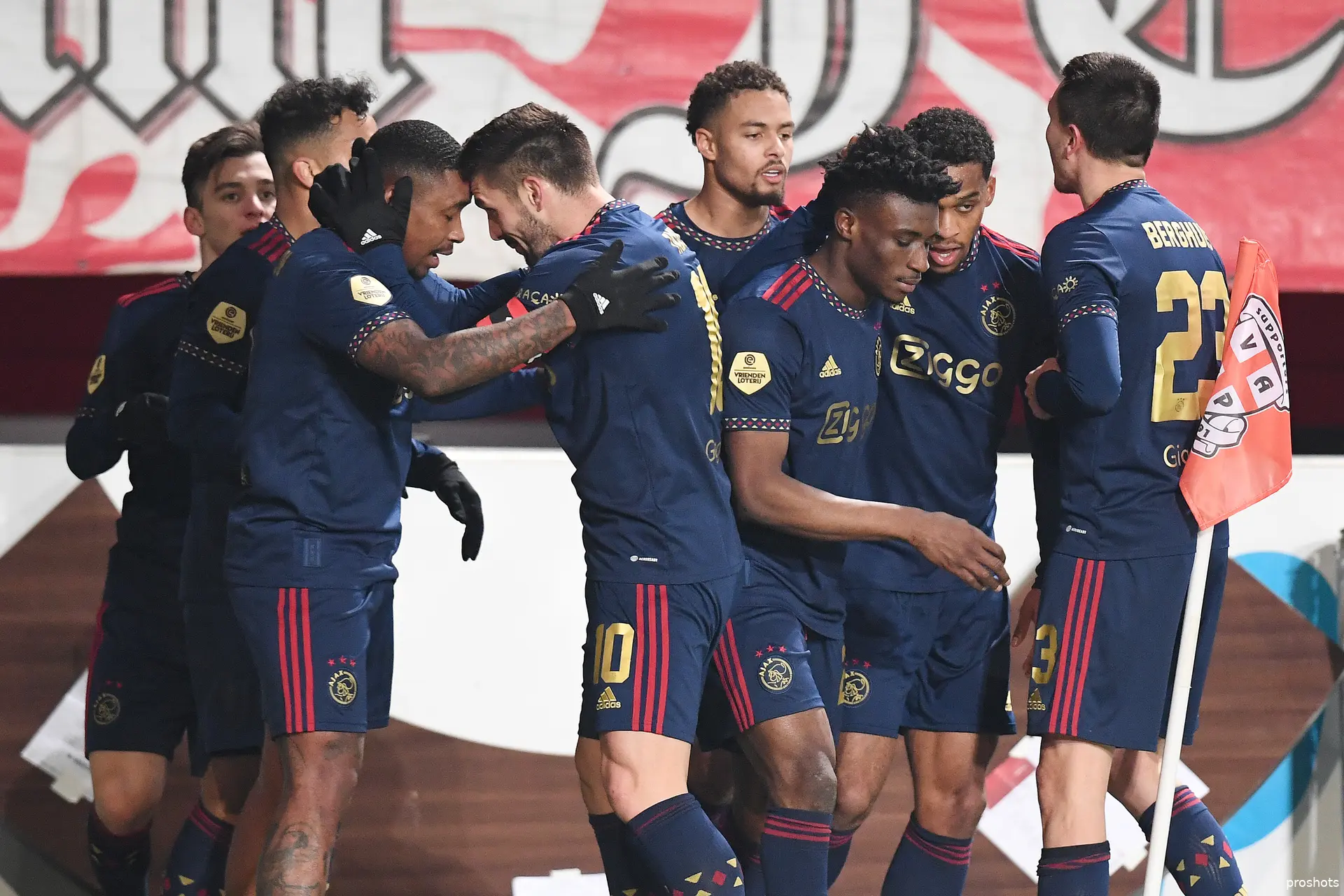 ajax juichen twente uit beker