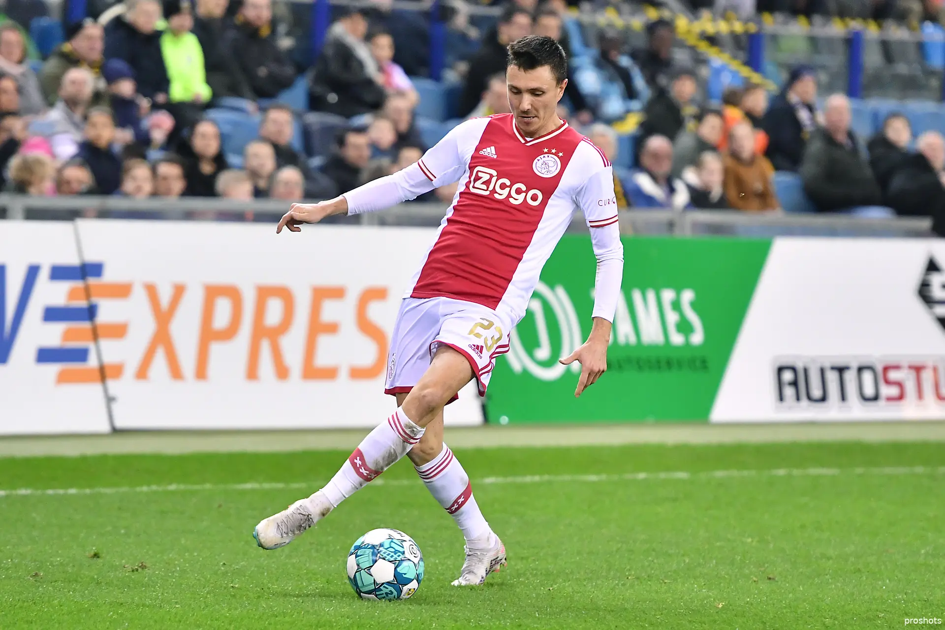steven berghuis vitesse ajax 22 23