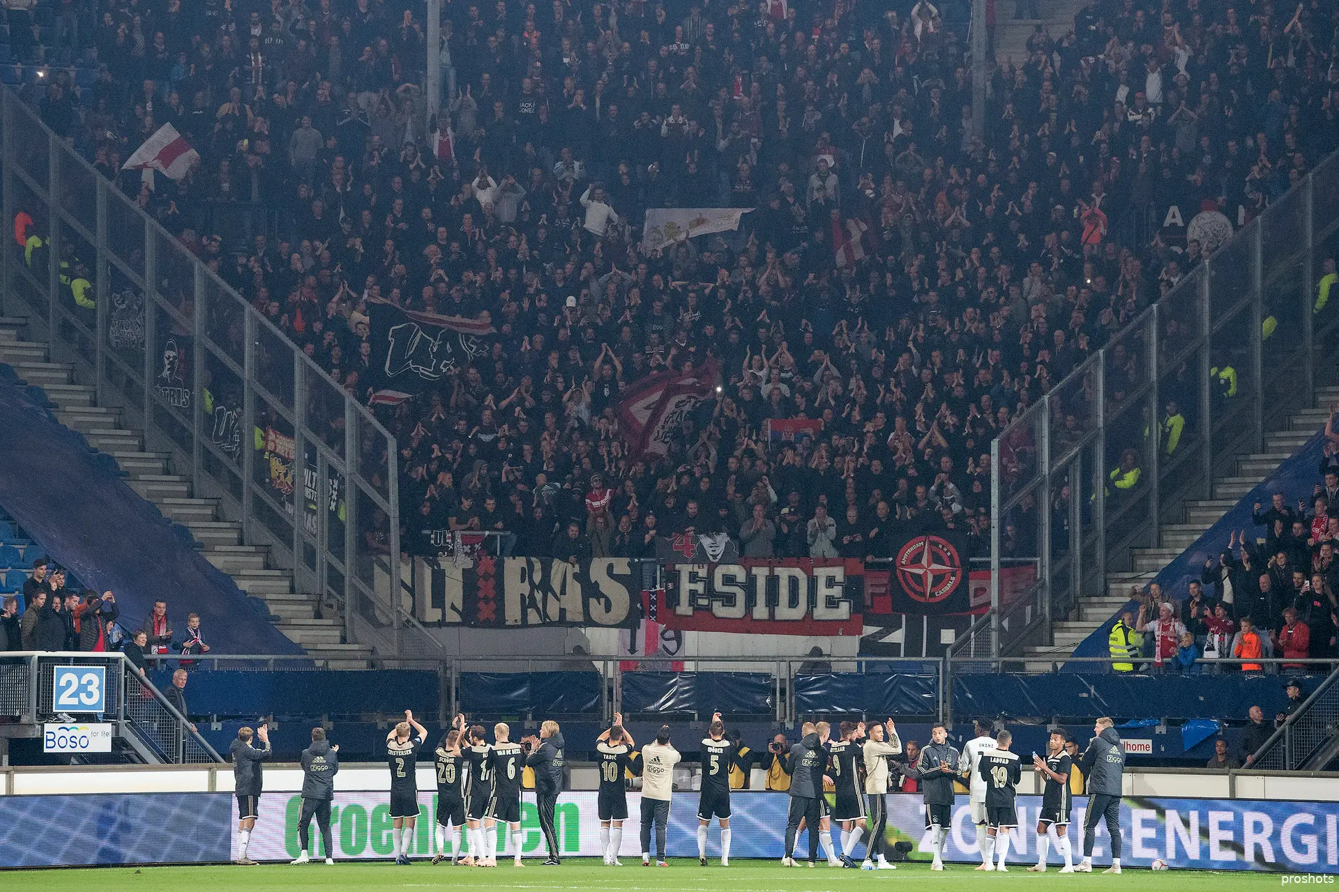 uitfans heerenveen ajax