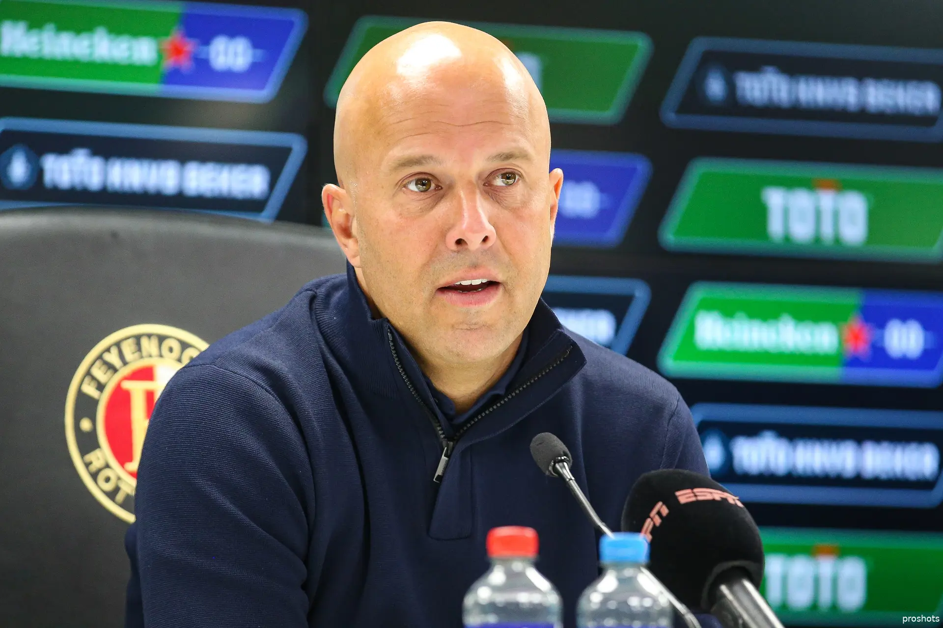 arne slot feyenoord persconferentie feyaja