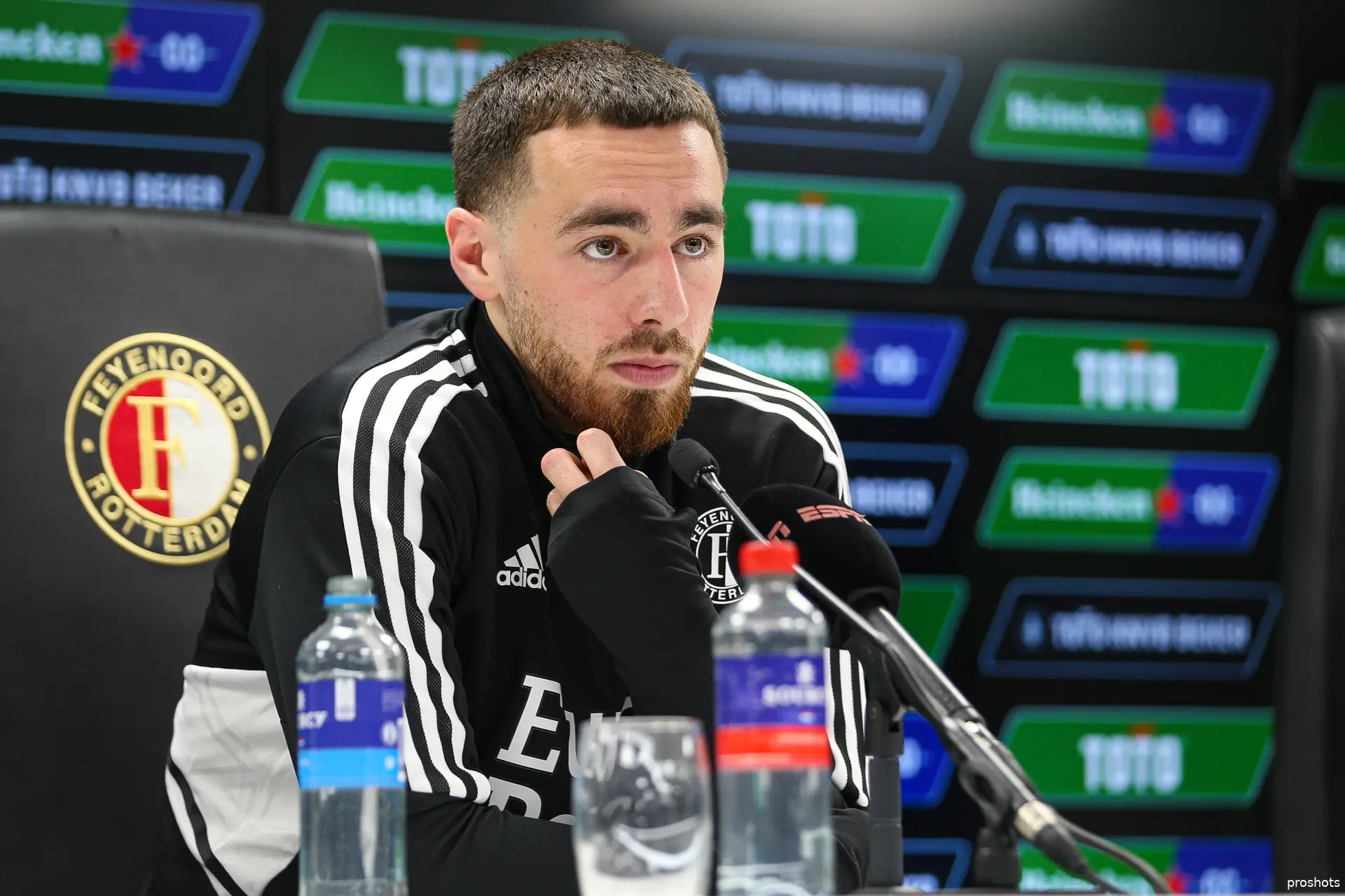 orkun kokcu feyenoord persconferentie feyaja