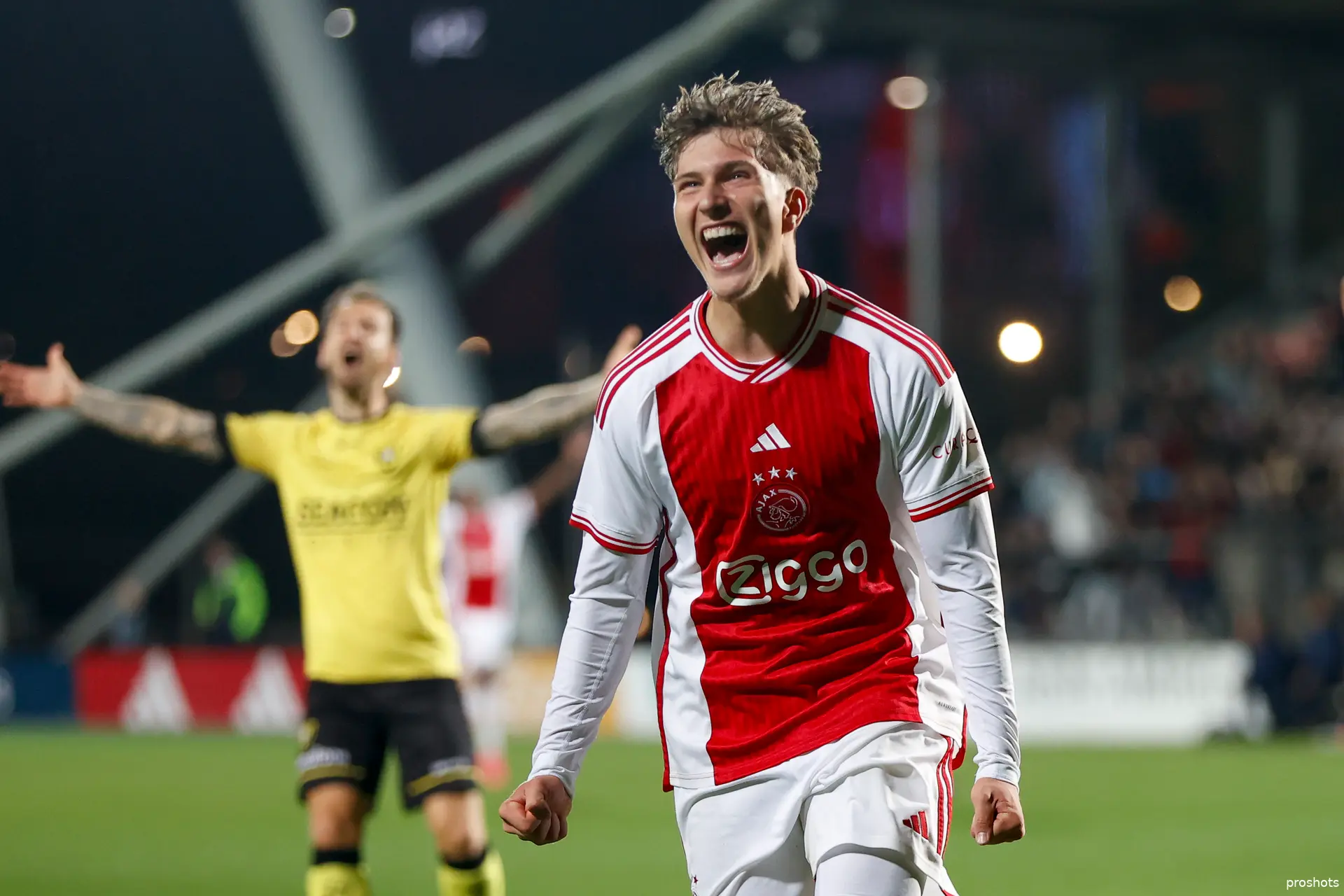 mika godts jong ajax vvv 23 24