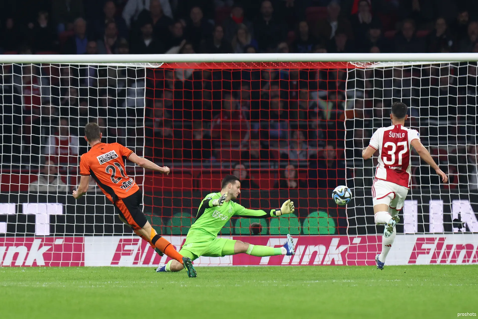 diantramaj ajax volendam